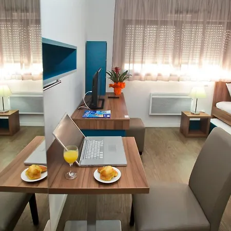 Odalys Le Jardin Des Lettres Tours