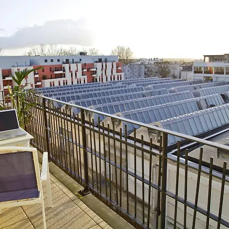 Odalys Le Jardin Des Lettres Aparthotel Tours