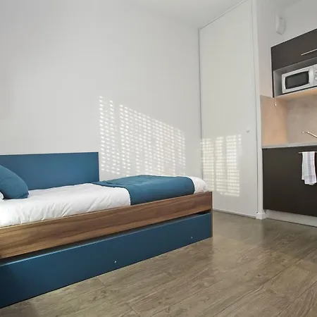 Odalys Le Jardin Des Lettres Aparthotel