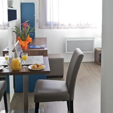 Odalys - Le Jardin Des Lettres 3*