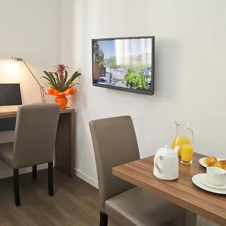 Odalys Le Jardin Des Lettres Aparthotel 3*