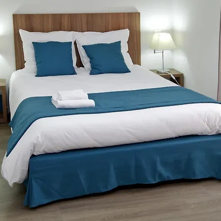 Odalys Le Jardin Des Lettres Aparthotel 3*