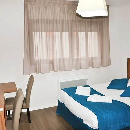 Odalys Le Jardin Des Lettres Aparthotel 3*