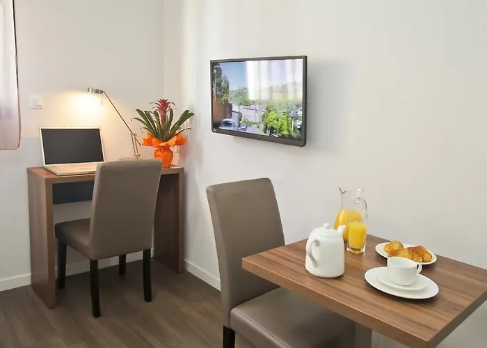 Odalys - Le Jardin Des Lettres Lägenhetshotell 3*