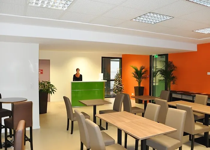 Odalys - Le Jardin Des Lettres Lägenhetshotell Tours